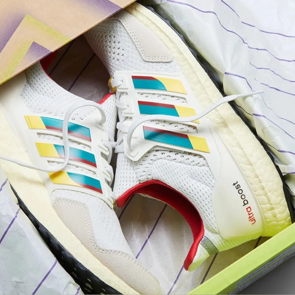 Adidas Ultra Boost DNA 1.0 ZX 6000 (Style Code: H05265) - New with Box